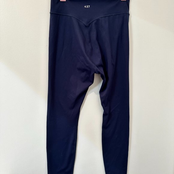 437 Hydrate Set (Bra and leggings) - Picture 4 of 6